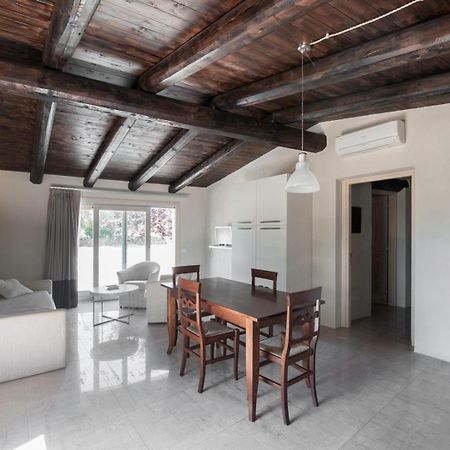 Liscia Country Relais Guest House Sant'Antonio di Gallura Exterior photo